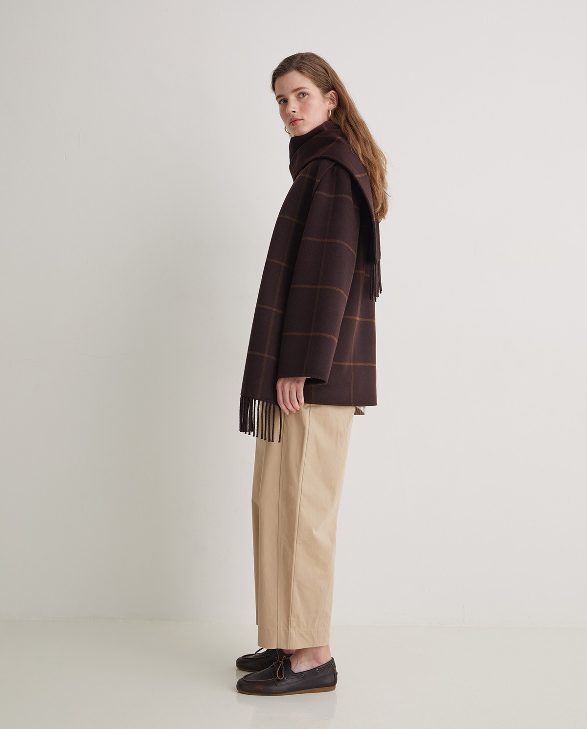 Brown wool blend coat with scarf - Coat with non-removable scarf 8