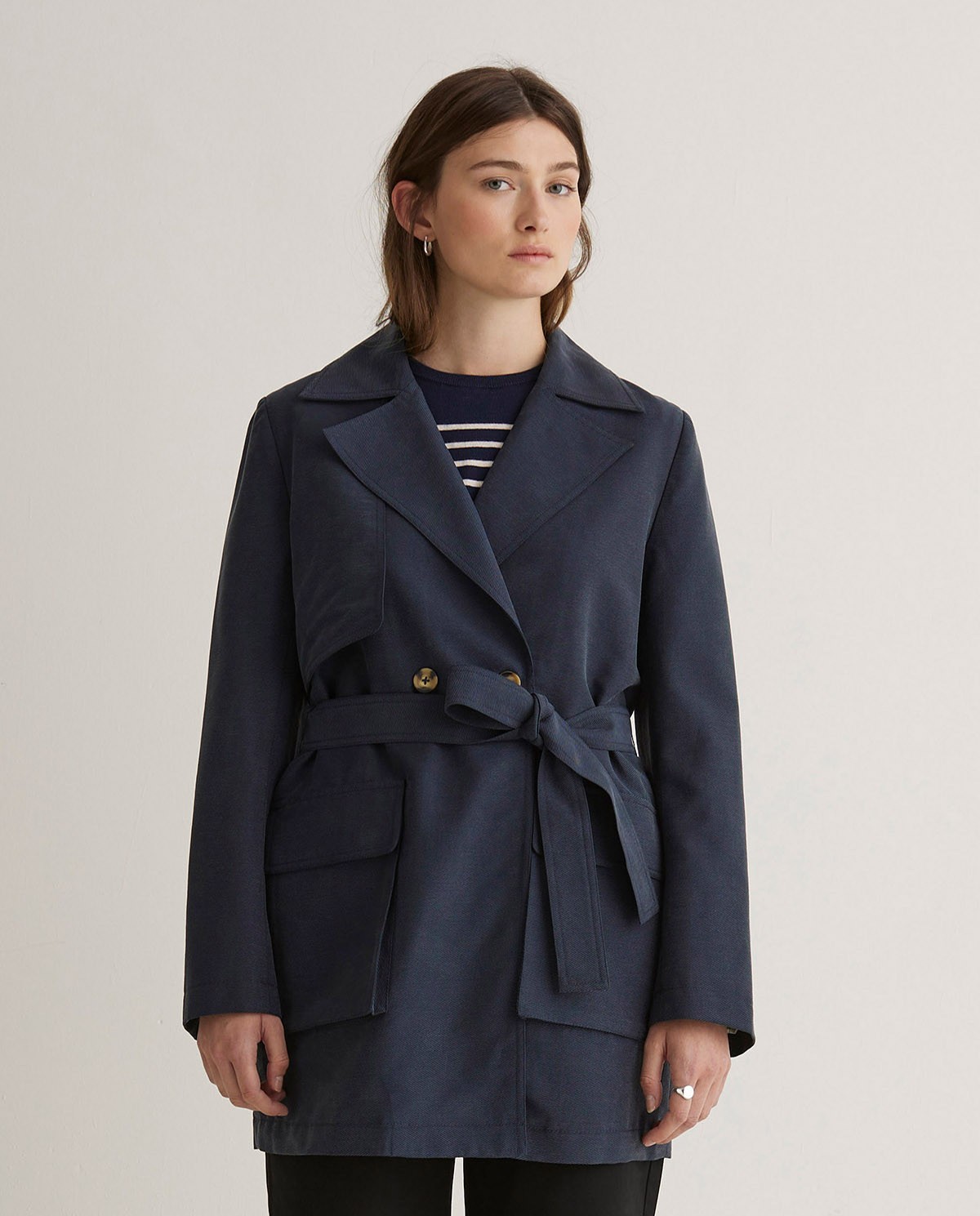 Navy-blue short trench coat with pockets