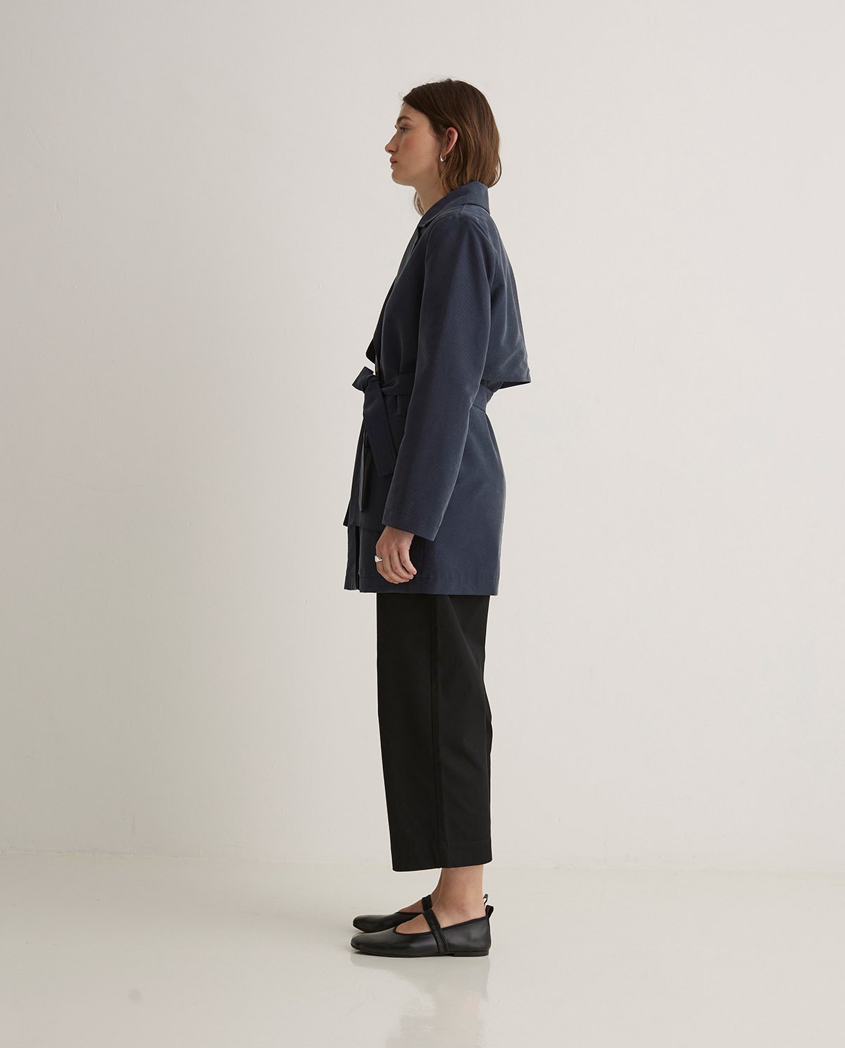 Navy-blue short trench coat with pockets