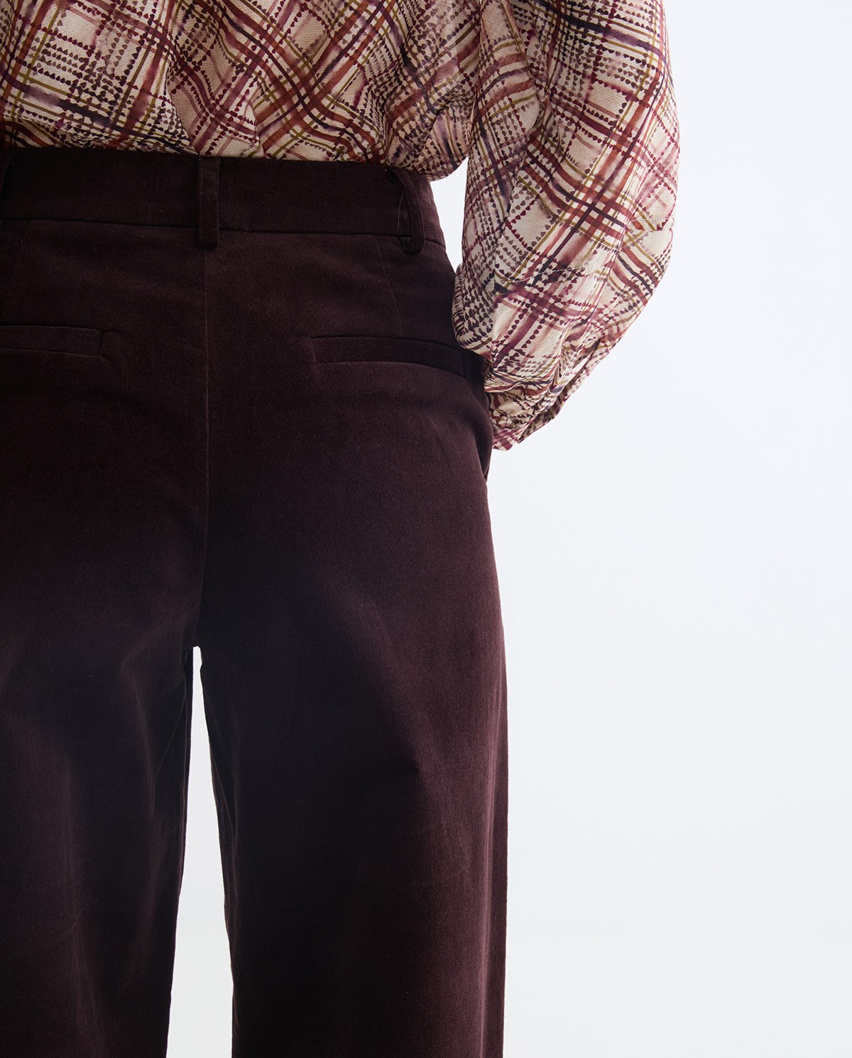 Chocolate wide velvet trousers woman Yerse - Front view 6