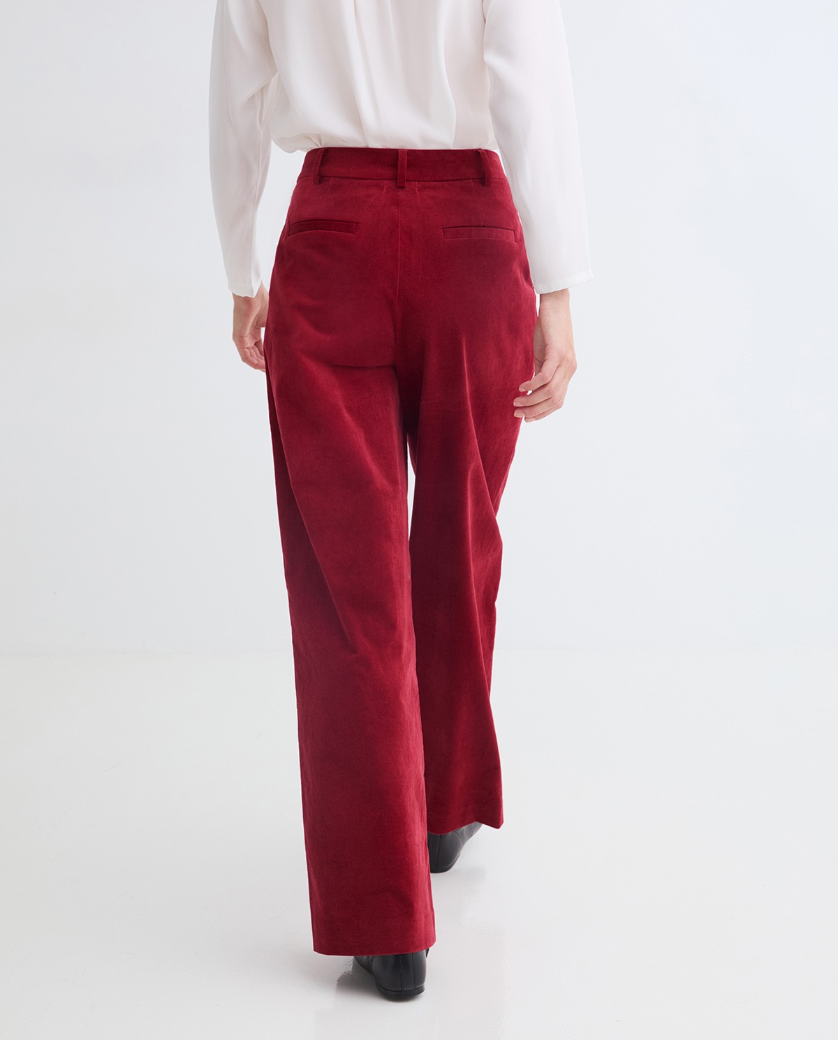 Dark-red wide velvet trousers woman Yerse - Front view 7