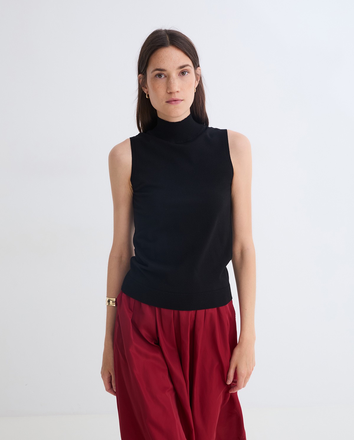 Dark-red sateen midi skirt woman Yerse - Front view 4