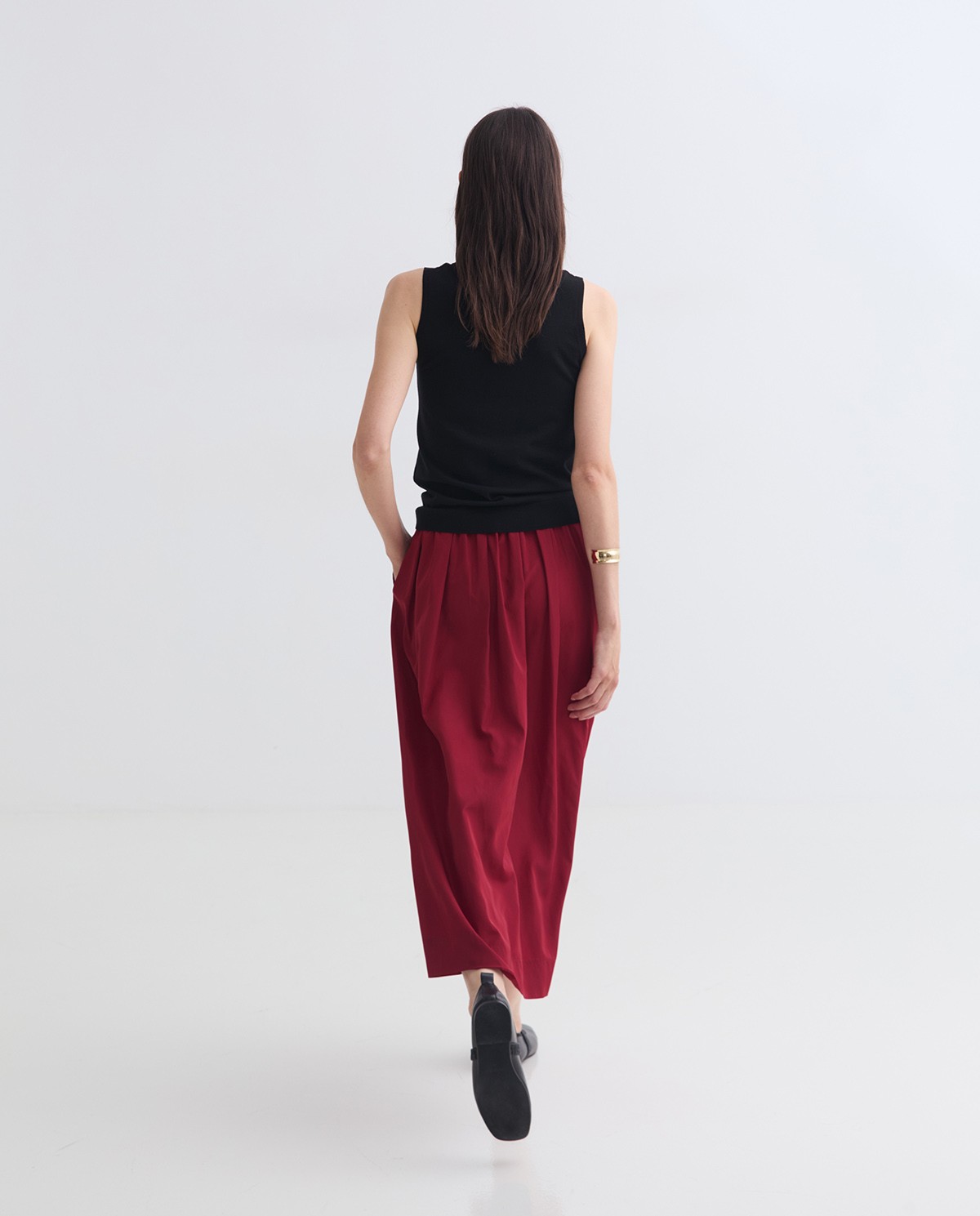 Dark-red sateen midi skirt woman Yerse - Front view 6