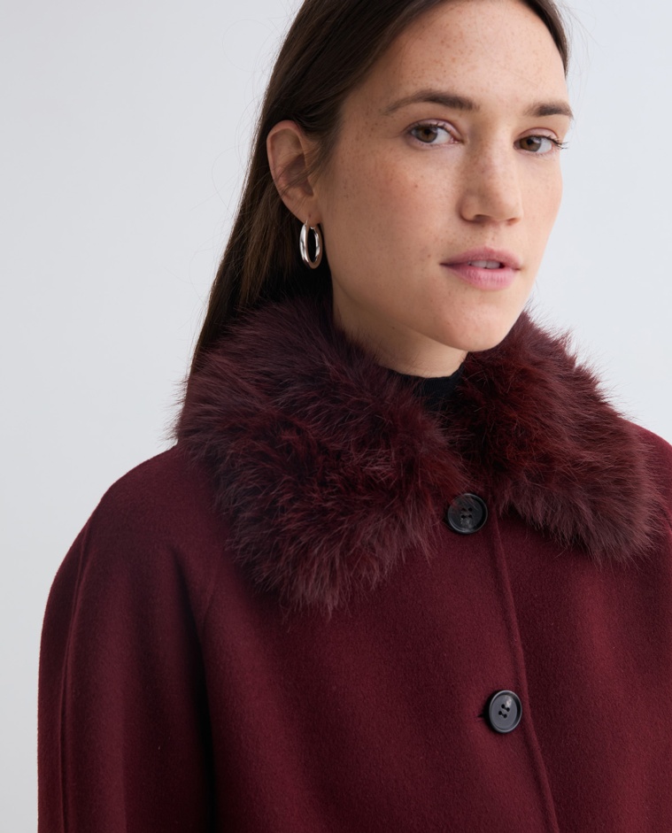 Burgundy handmade wool coat fur collar woman Yerse - Front view