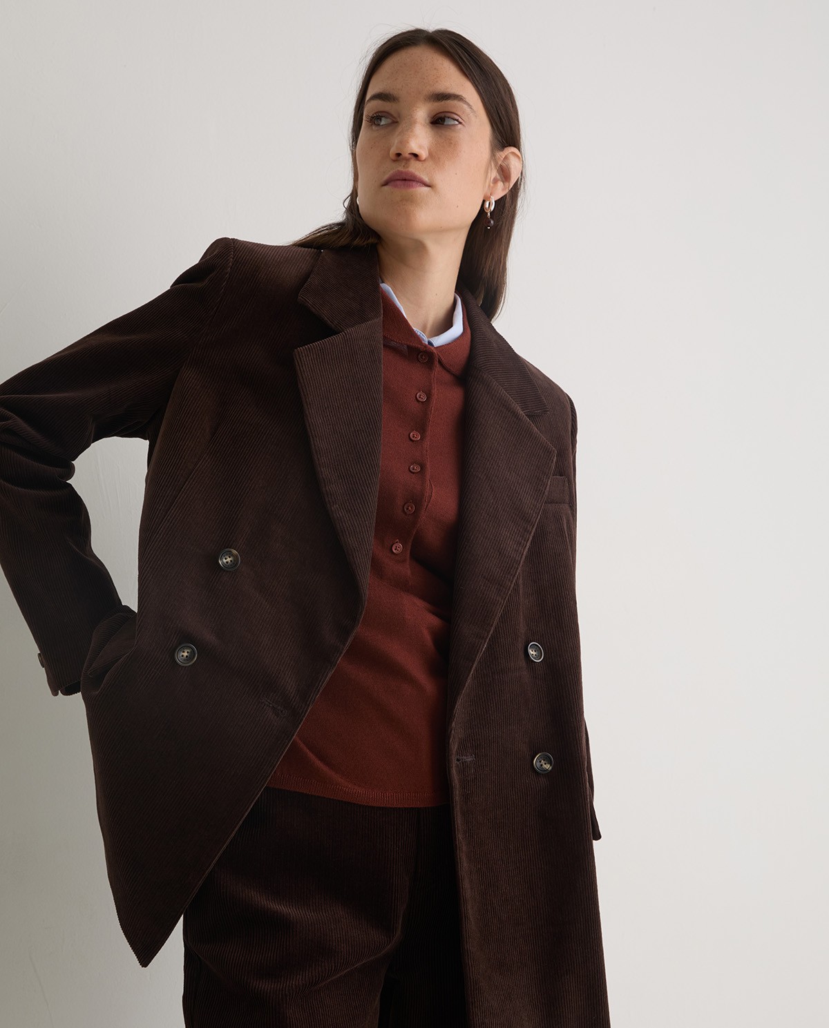 Blazer pana cotó xocolata - Blazer creuat de pana 2