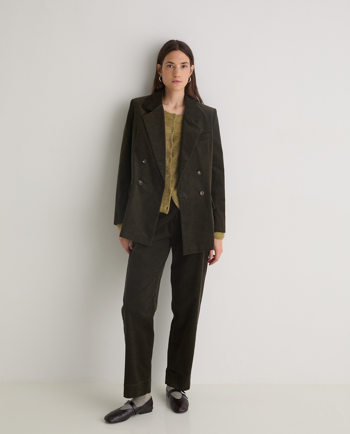 Pantalones pana algodón regular fit caqui - Pantalones de pana