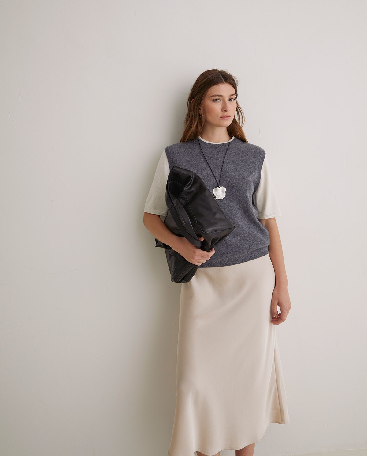 Falda satinada midi arena - Falda fluida midi
