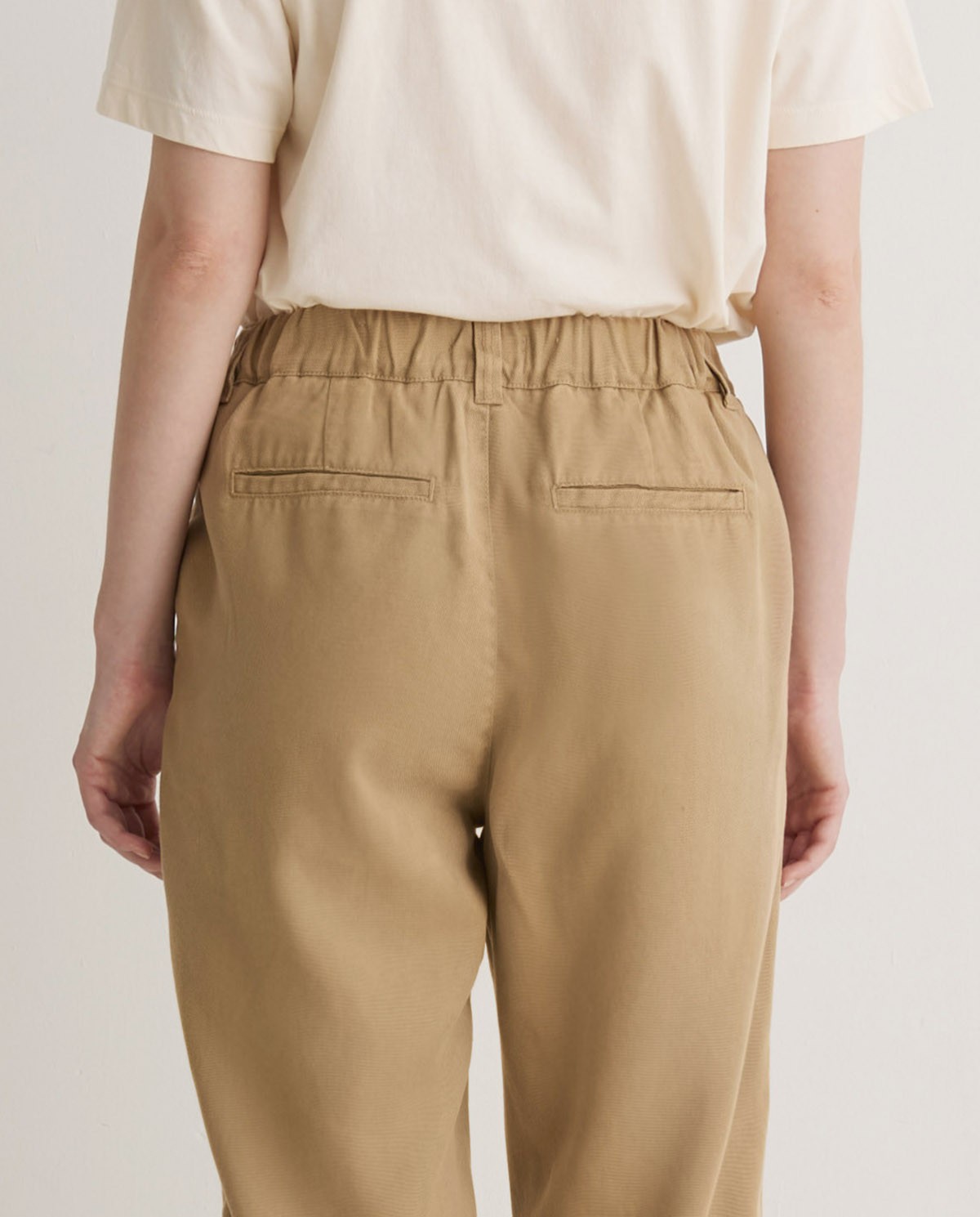 Pantalones regular fit tencel arena - Pantalones 100% tencel 4