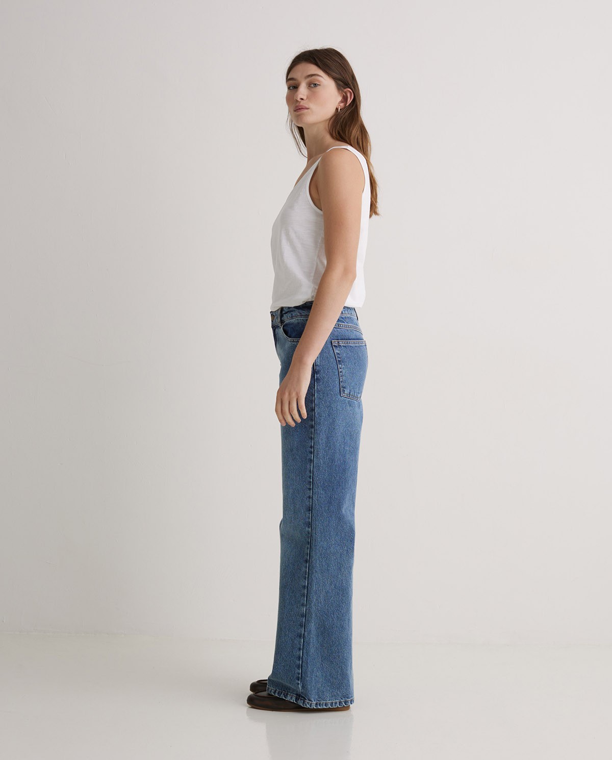 Wide leg organic cotton jeans in blue - 100% organic cotton jeans 4