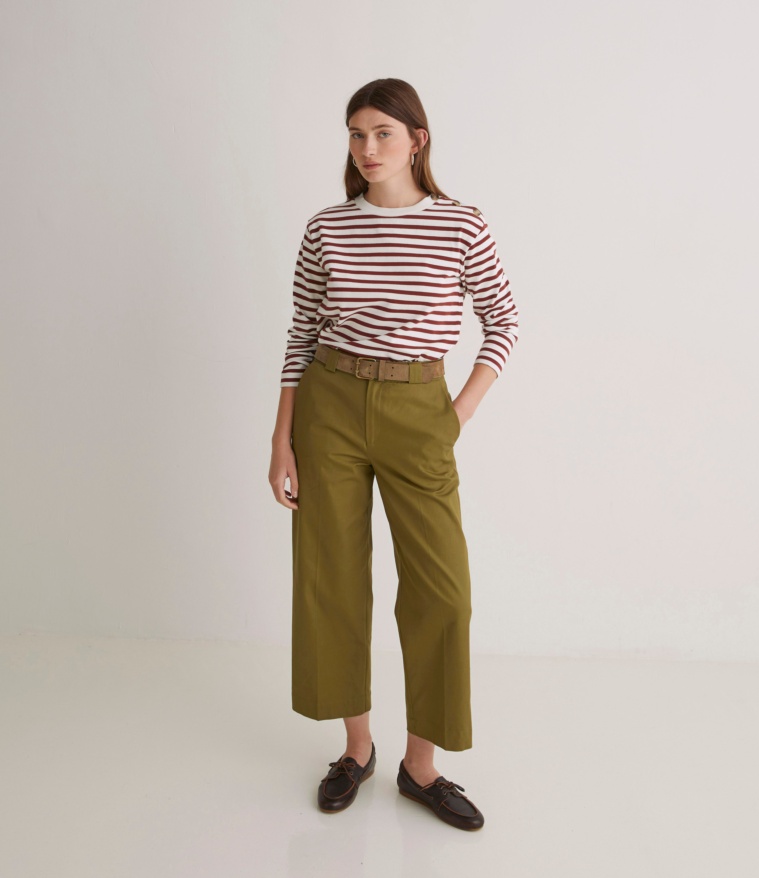 Pantalón regular fit 100% algodón verde oliva mujer Yerse - Detalle frontal