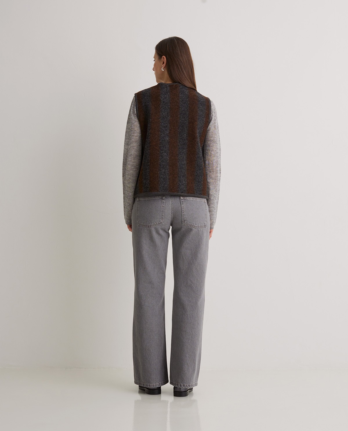Striped wool blend vest with pockets - Vest made with boiled wool 5