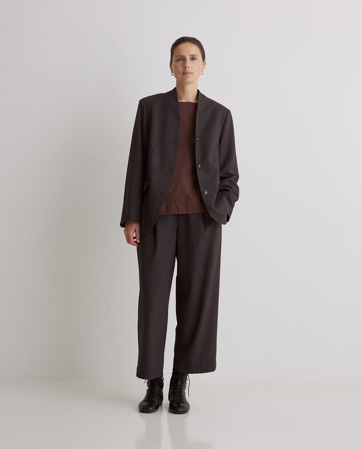 Blazer rayas cuello pico gris oscuro - Blazer de rayas 4