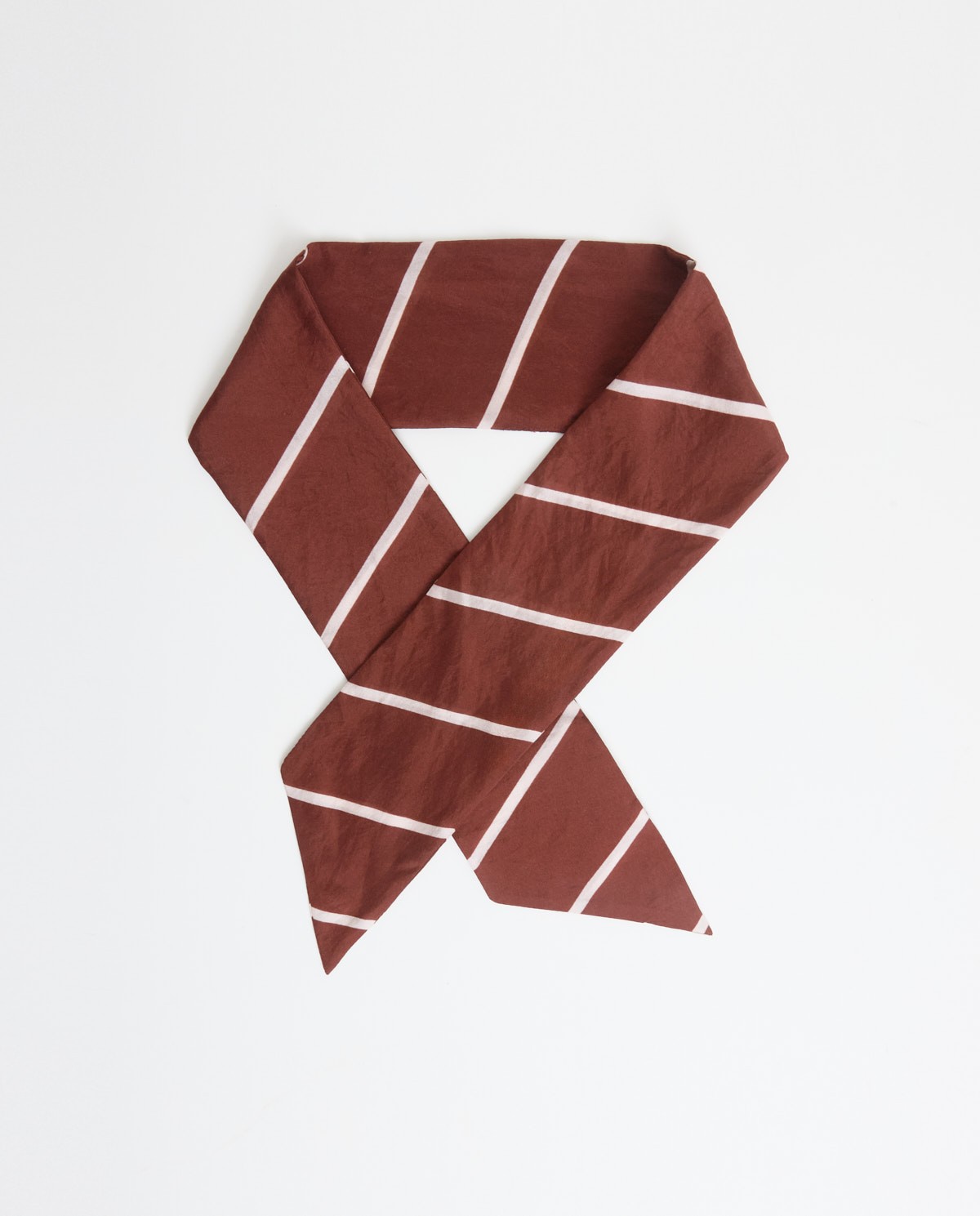 Maroon striped 100% silk bow tie woman Yerse - Front view 1