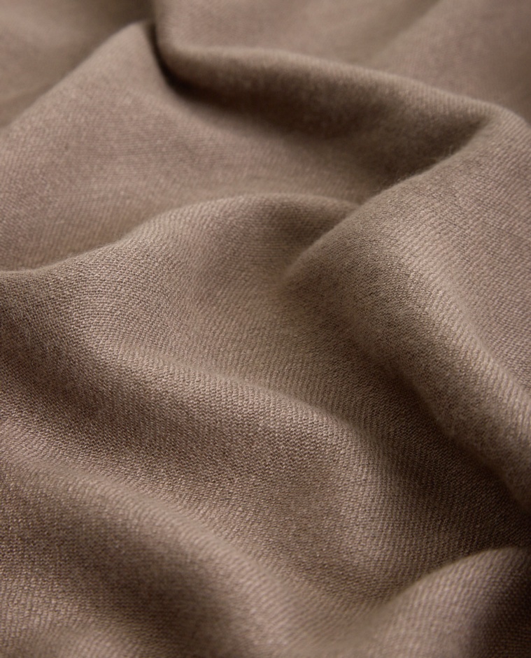 Fular mezcla lana efecto deshilachado piedra mujer Yerse - Detalle frontal