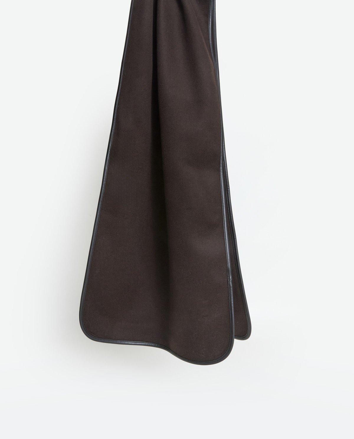 Bufanda ribeteada lana y piel vegana chocolate - Bufanda doble faz 6