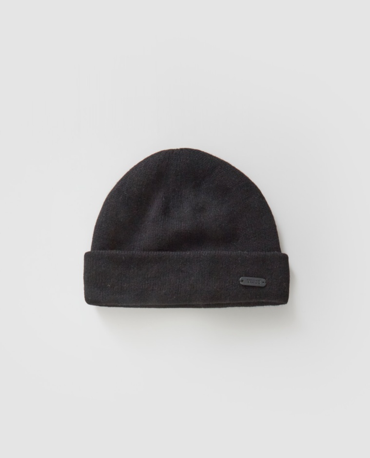 Bonnet en maille 100 % laine noir femme Yerse - Détail vue de face