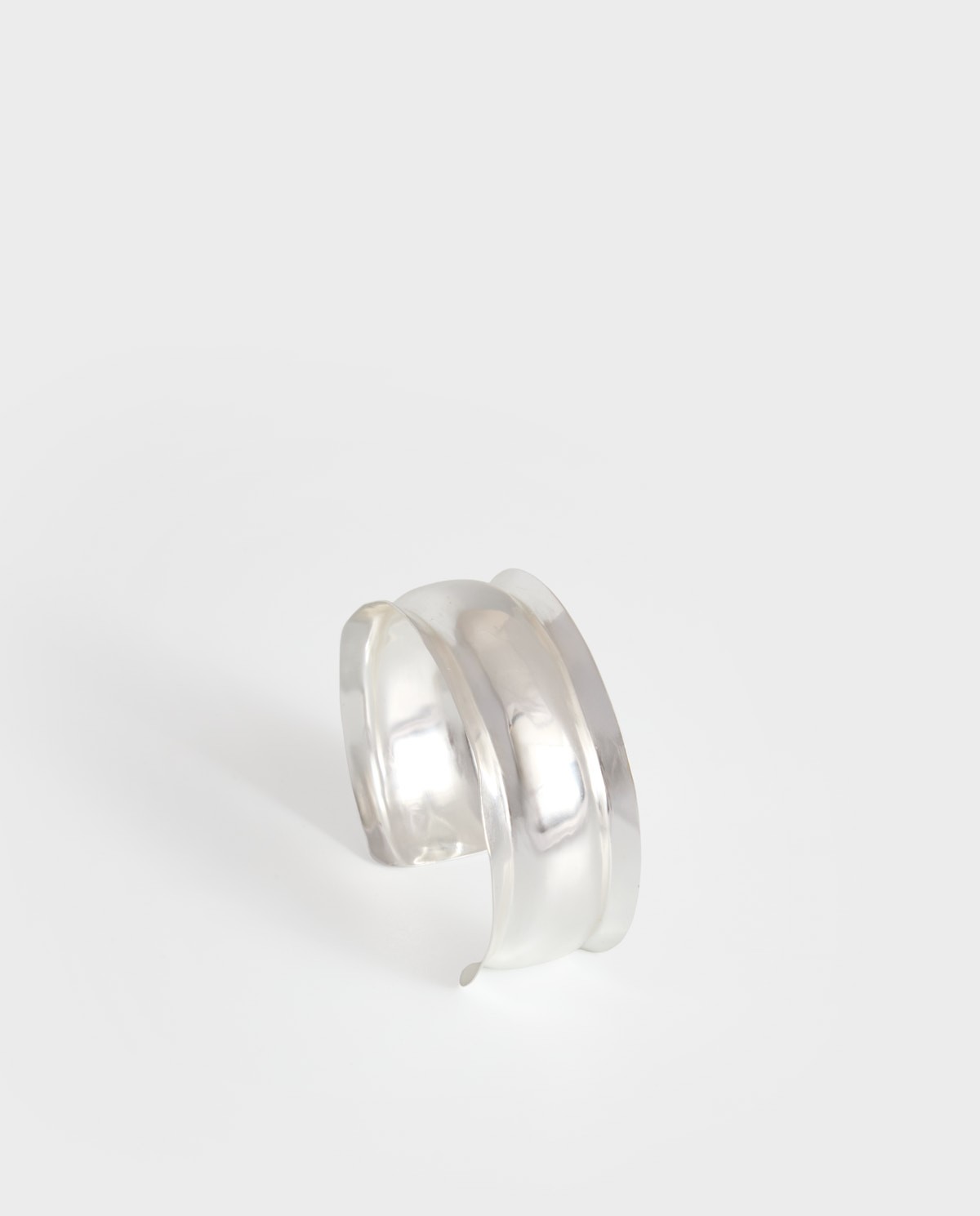 Pulsera ancha de latón plateado regulable 1