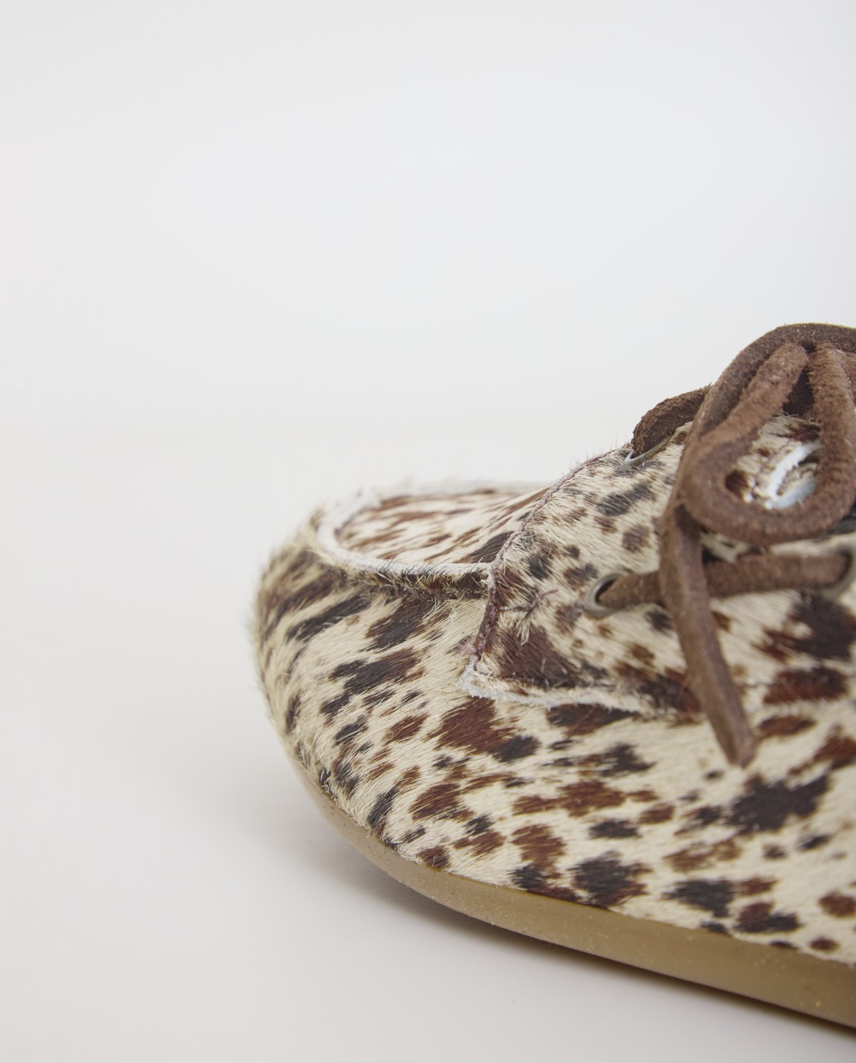 Mocasín náutico estampado vaca mujer Yerse - Detalle frontal 5