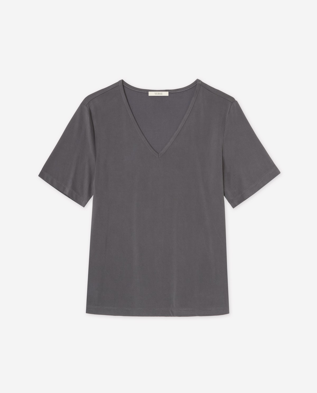 Camiseta antracita de escote en pico para mujer – holgada, fresca y con aberturas laterales 7