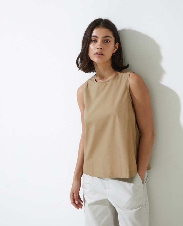 Women’s sleeveless cotton poplin top – round neckline, straight cut, 100% cotton