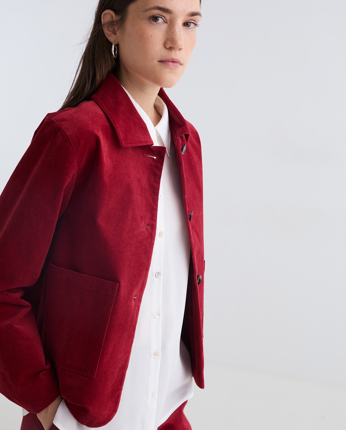 Camisa 100 % seda coll camiser cru dona Yerse - Detall vista frontal 5