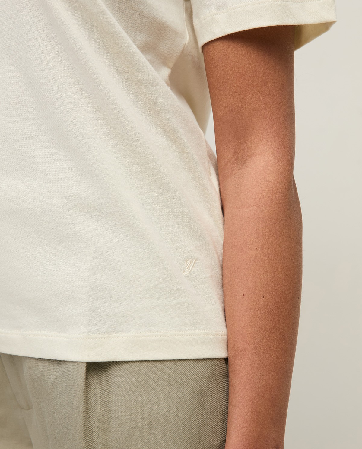 Organic-cotton T-shirt with round neckline|Yerse 3