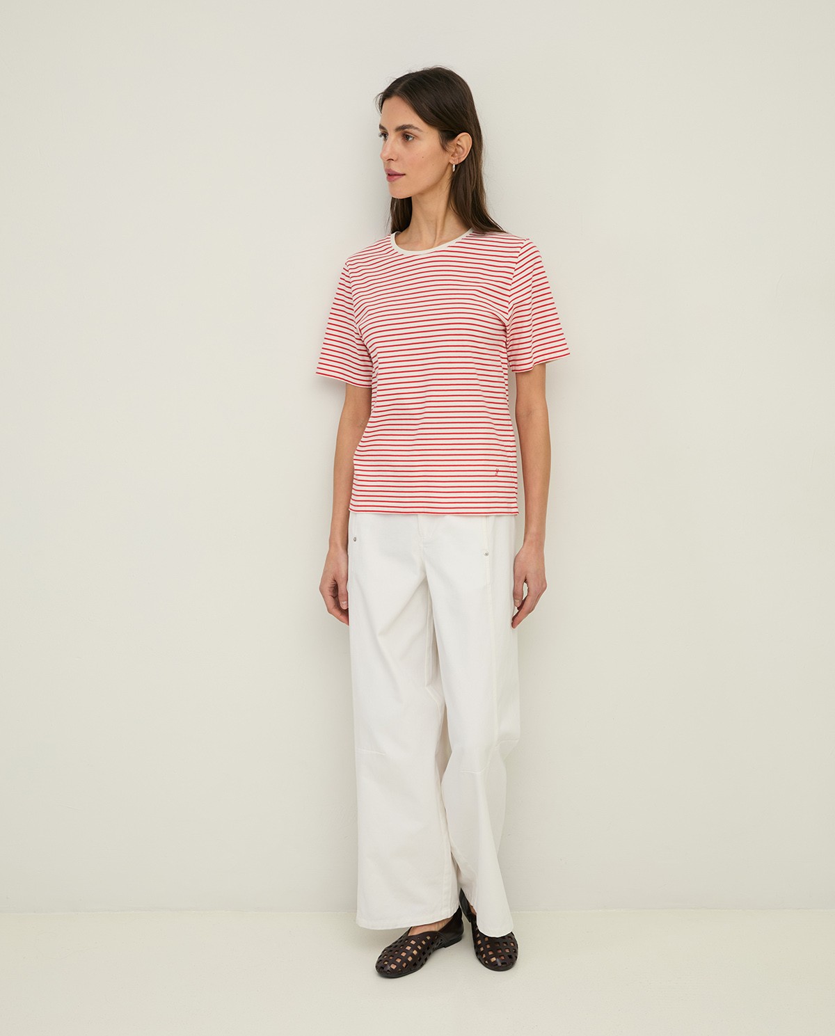 Striped organic-cotton T-shirt with round neckline|Yerse 2
