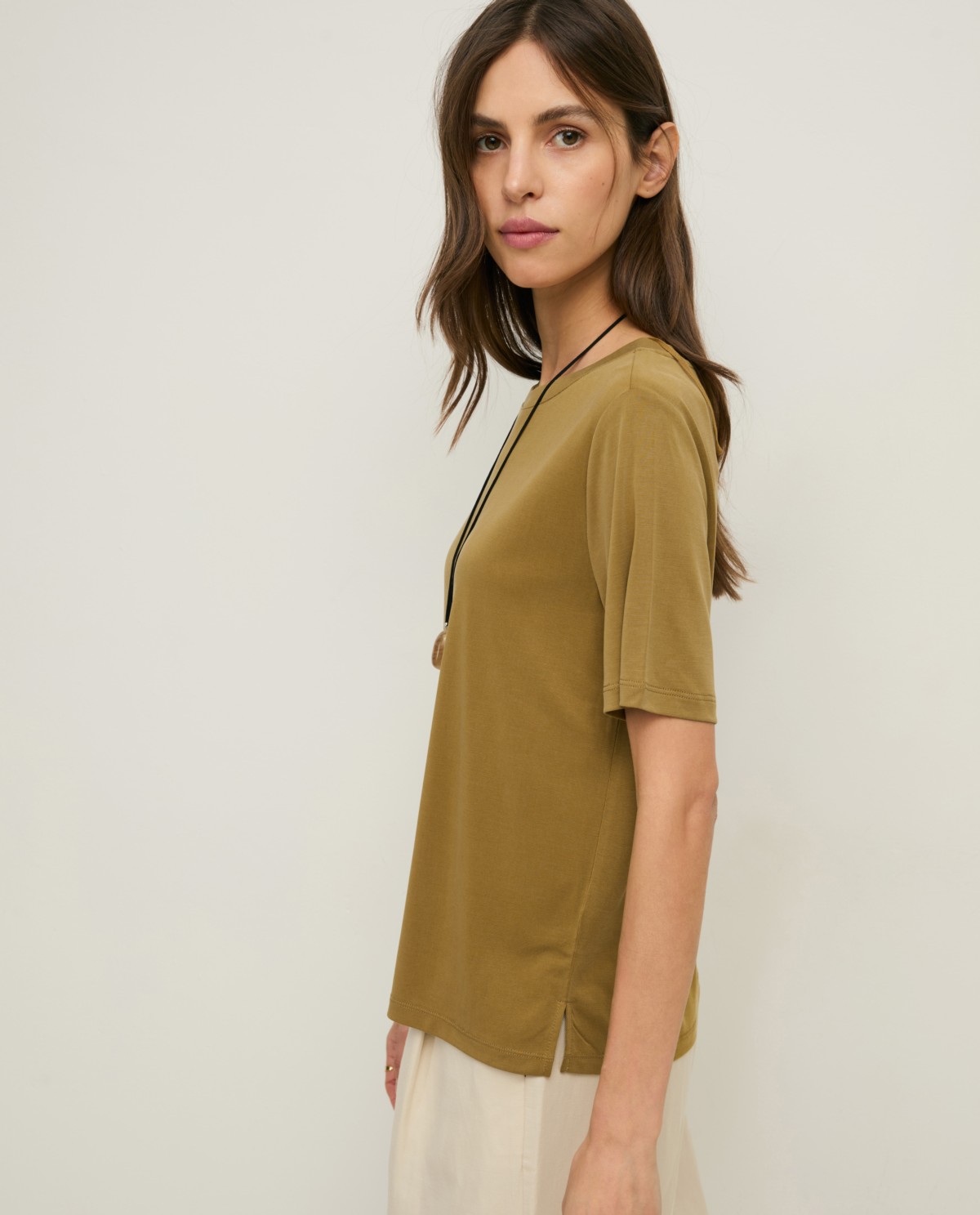 Flowy short-sleeve T-shirt|Yerse 2