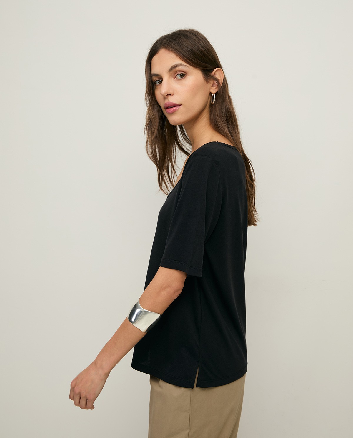 Flowy scoop-neck T-shirt |Yerse 1