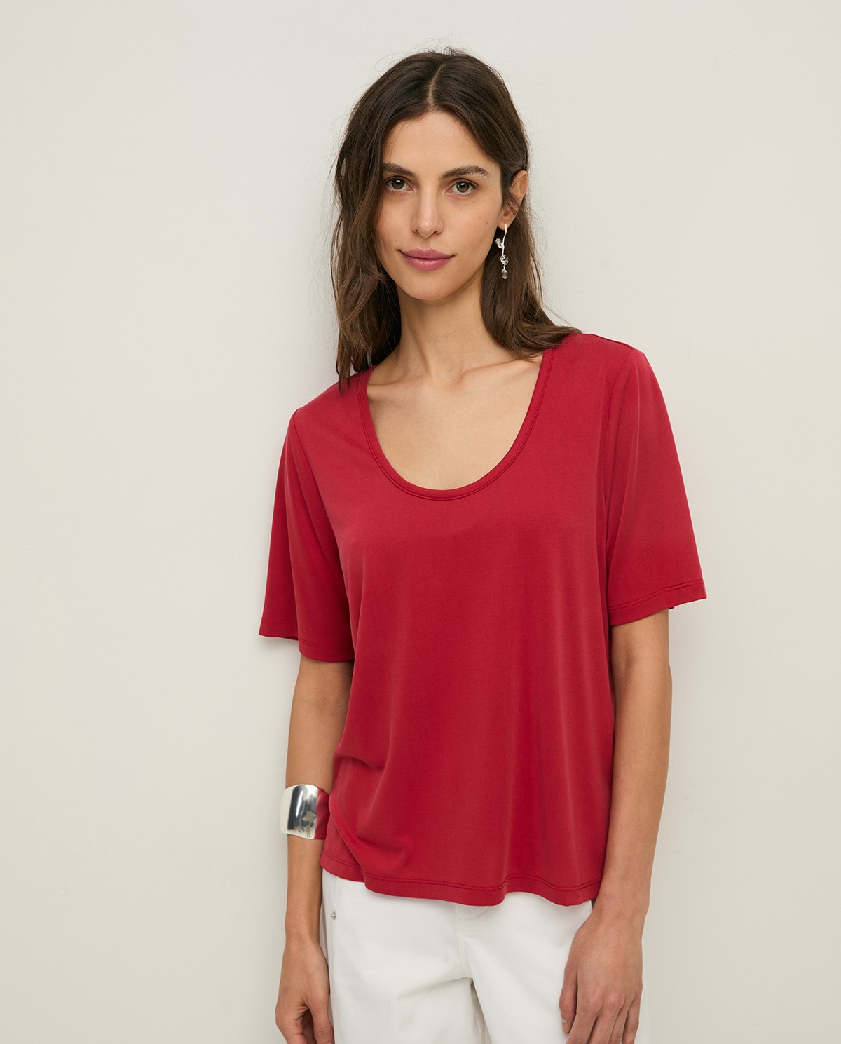 Flowy scoop-neck T-shirt |Yerse 1
