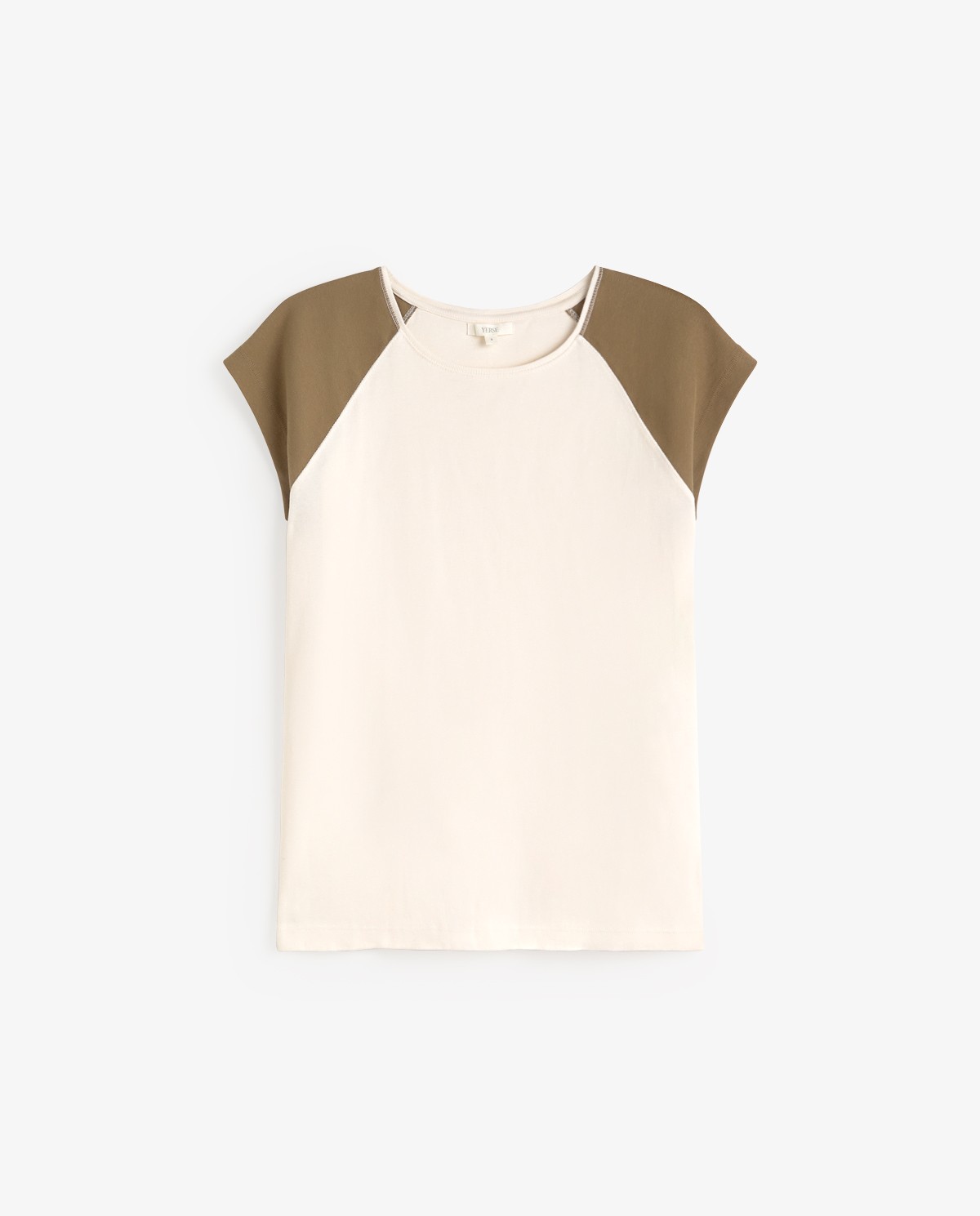 Camiseta bicolor algodón en color caqui, vista frontal con detalle del tejido 4