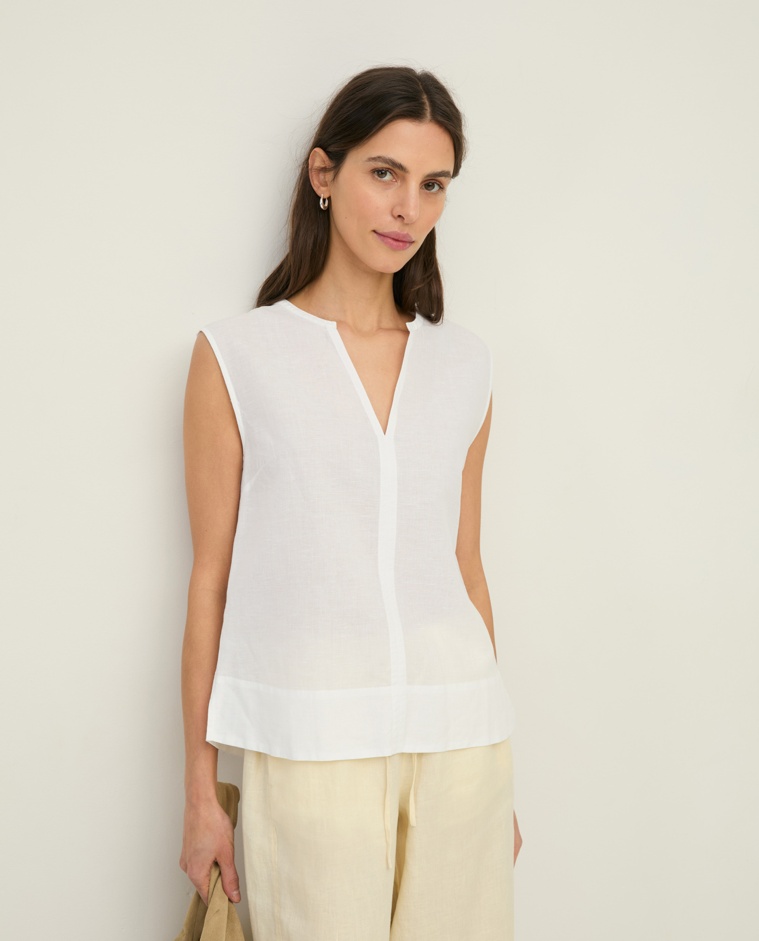 Blusa lino y algodón sin mangas en color blanco, vista frontal con detalle del tejido