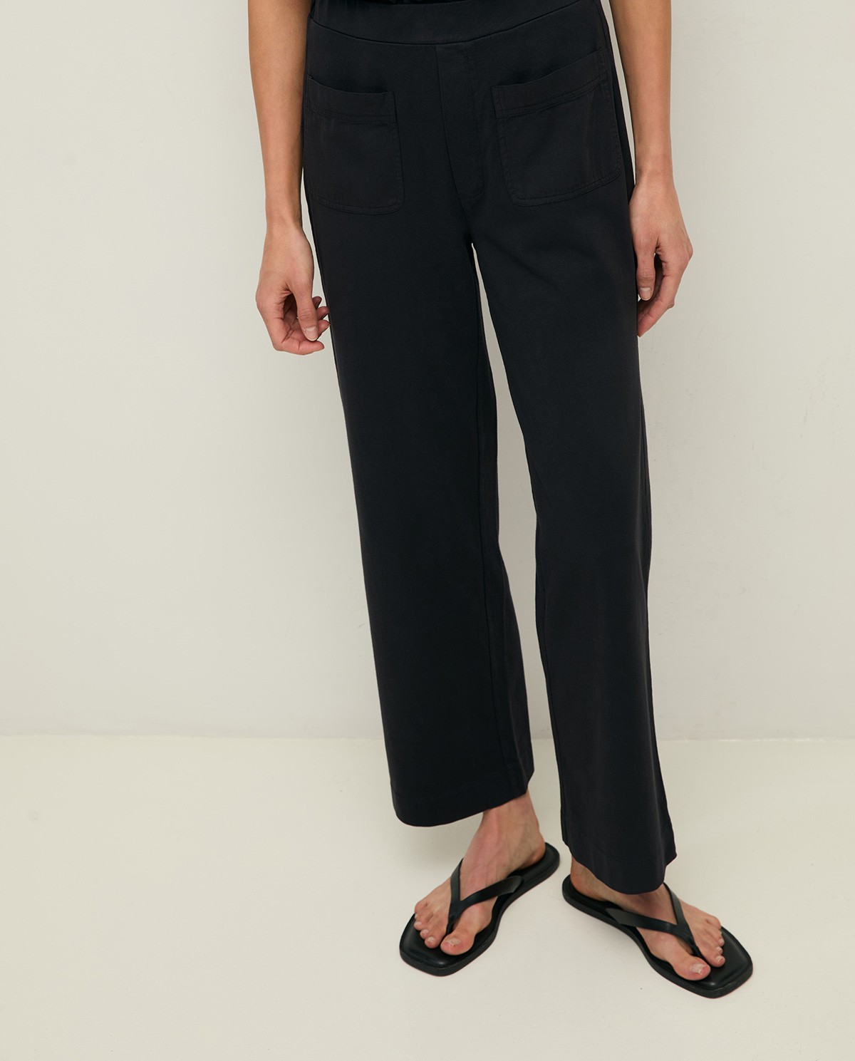 Wide trousers with pockets |Yerse 1