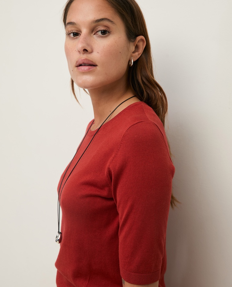 Short-sleeve sweater with round neckline|Yerse