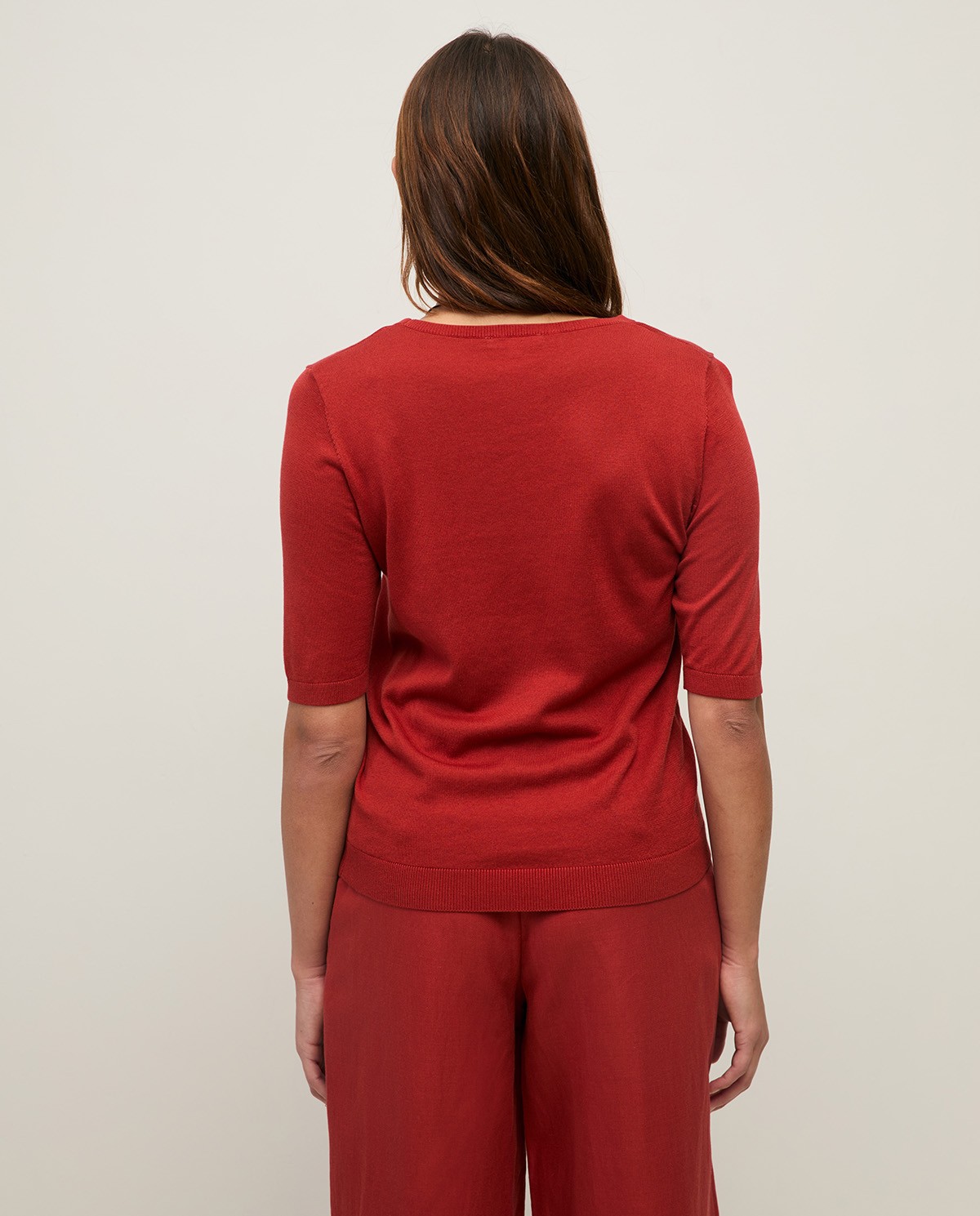 Short-sleeve sweater with round neckline|Yerse 3