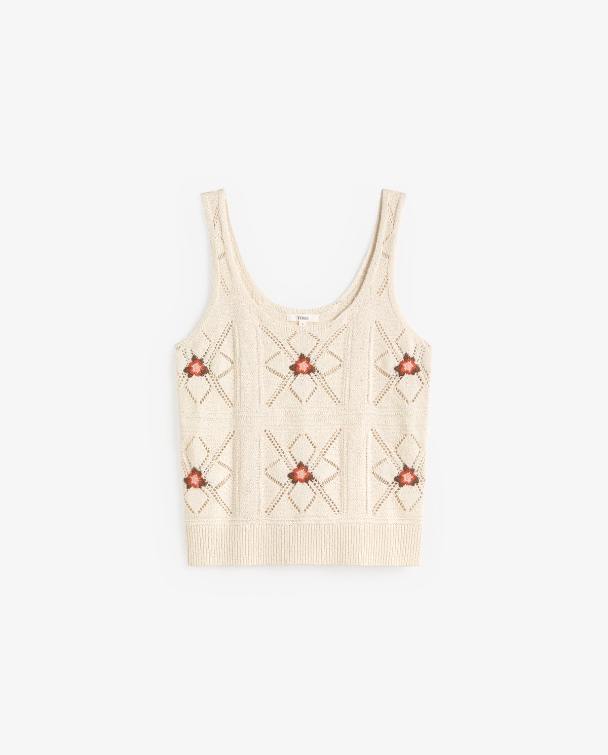 Top tirantes bordado flores en color crudo, vista frontal con detalle del tejido 6