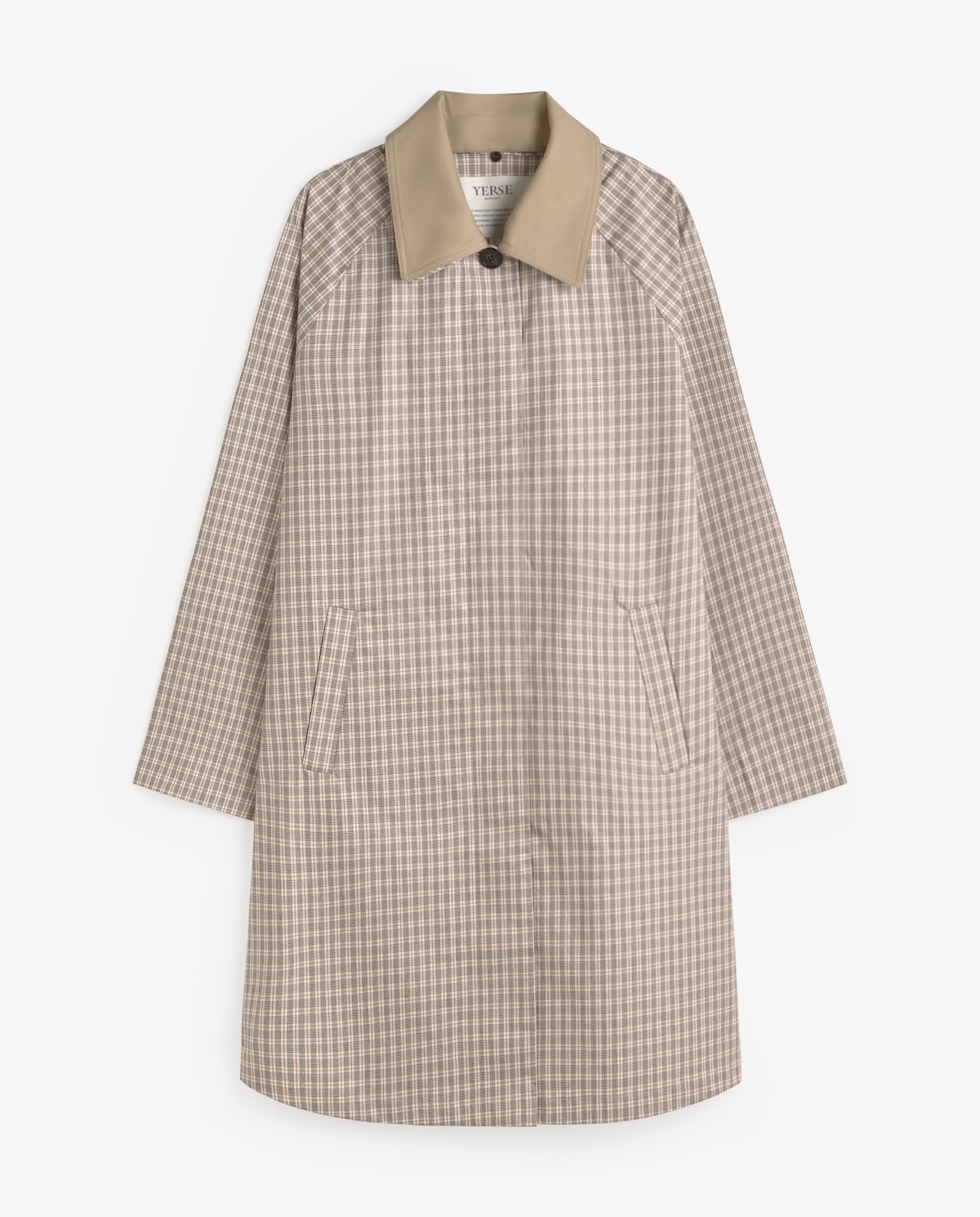 Gabardina water repellent cuadros en color crudo, vista frontal con detalle del tejido 11