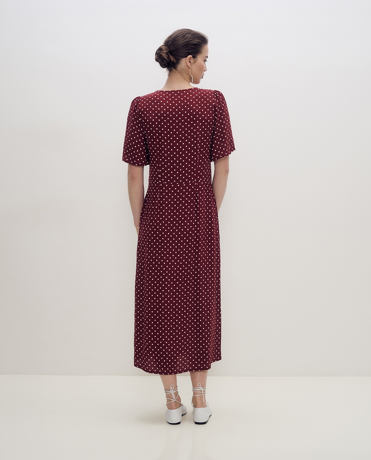 Vestido midi lunares