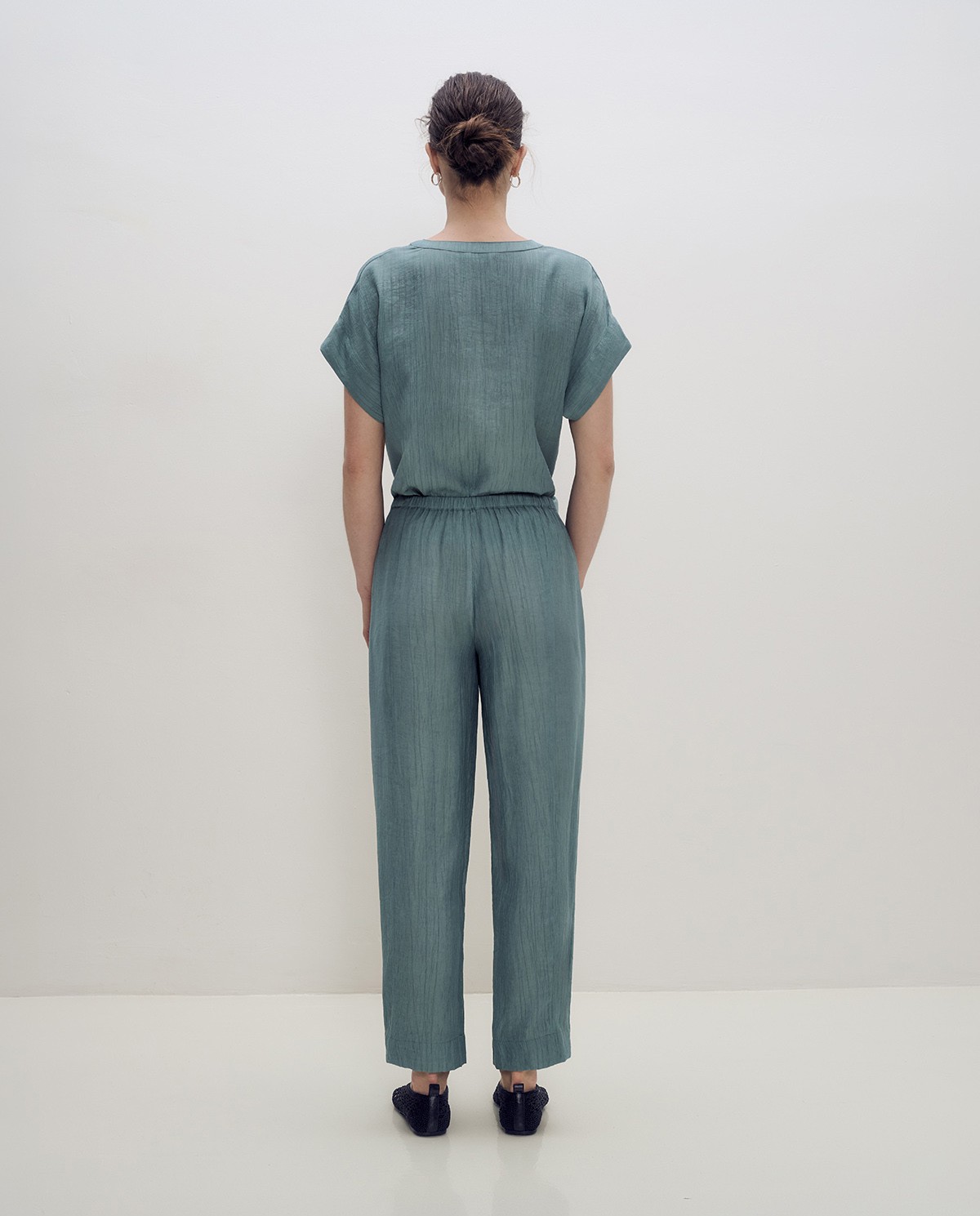 Pantalón fluido wide leg