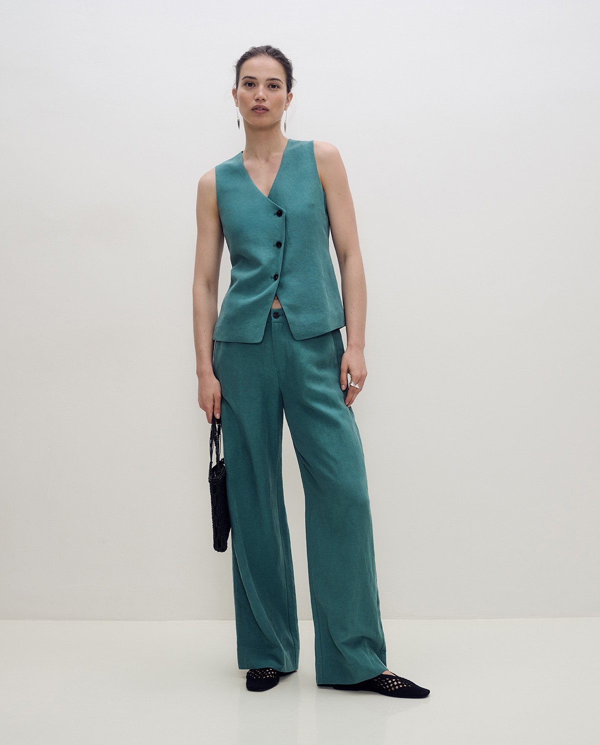 Pantalón de traje recto en mezcla de lino con bolsillos laterales 2