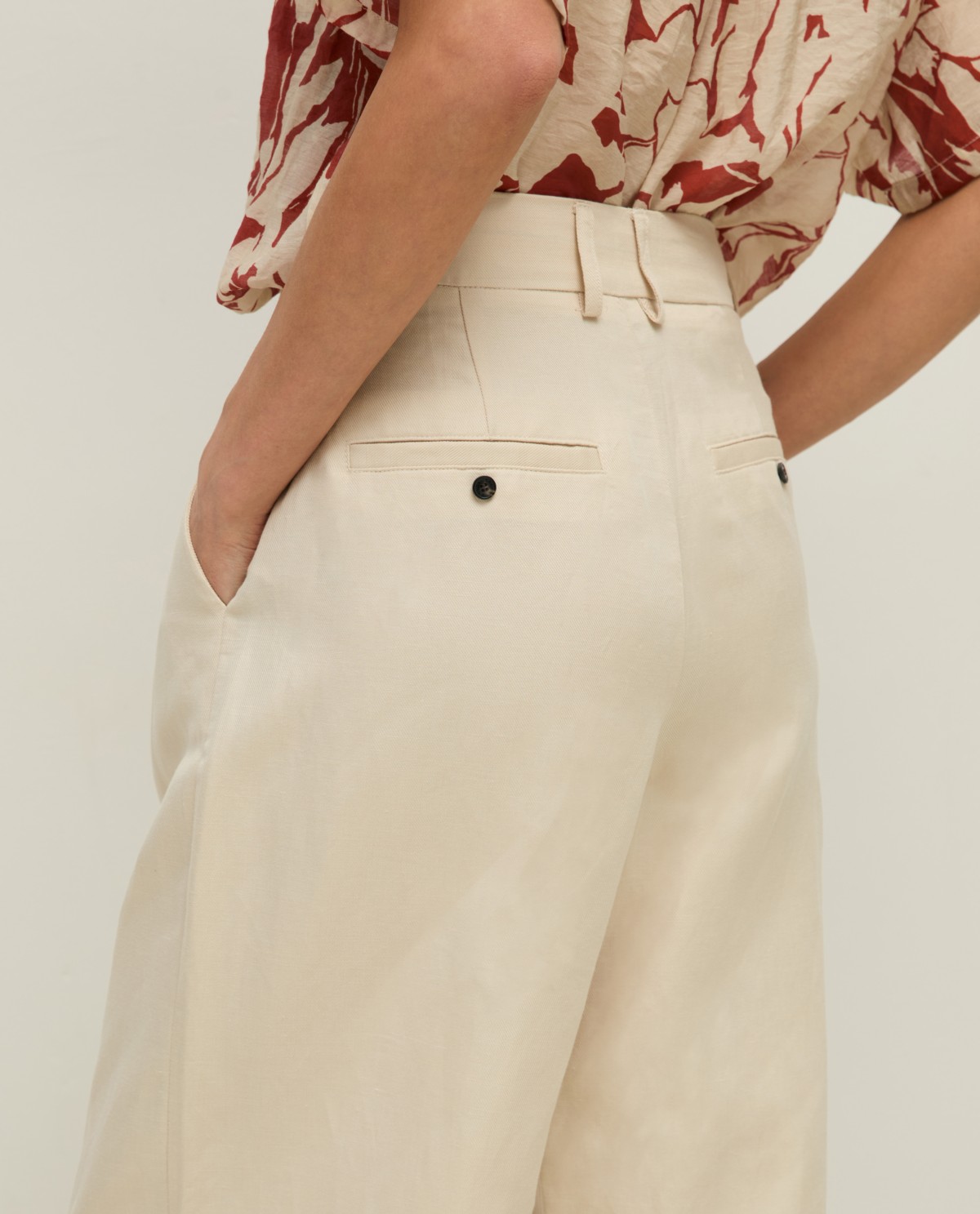 Wide-leg linen-blend tailored trousers|Yerse 5