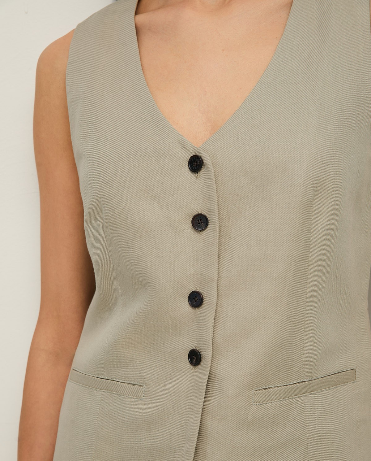 Linen-blend tailored vest |Yerse 2