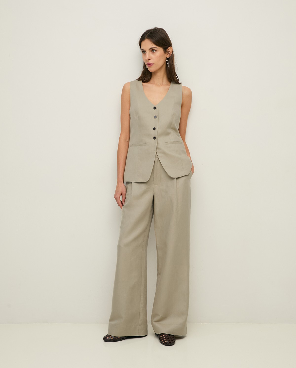 Linen-blend tailored vest |Yerse 6
