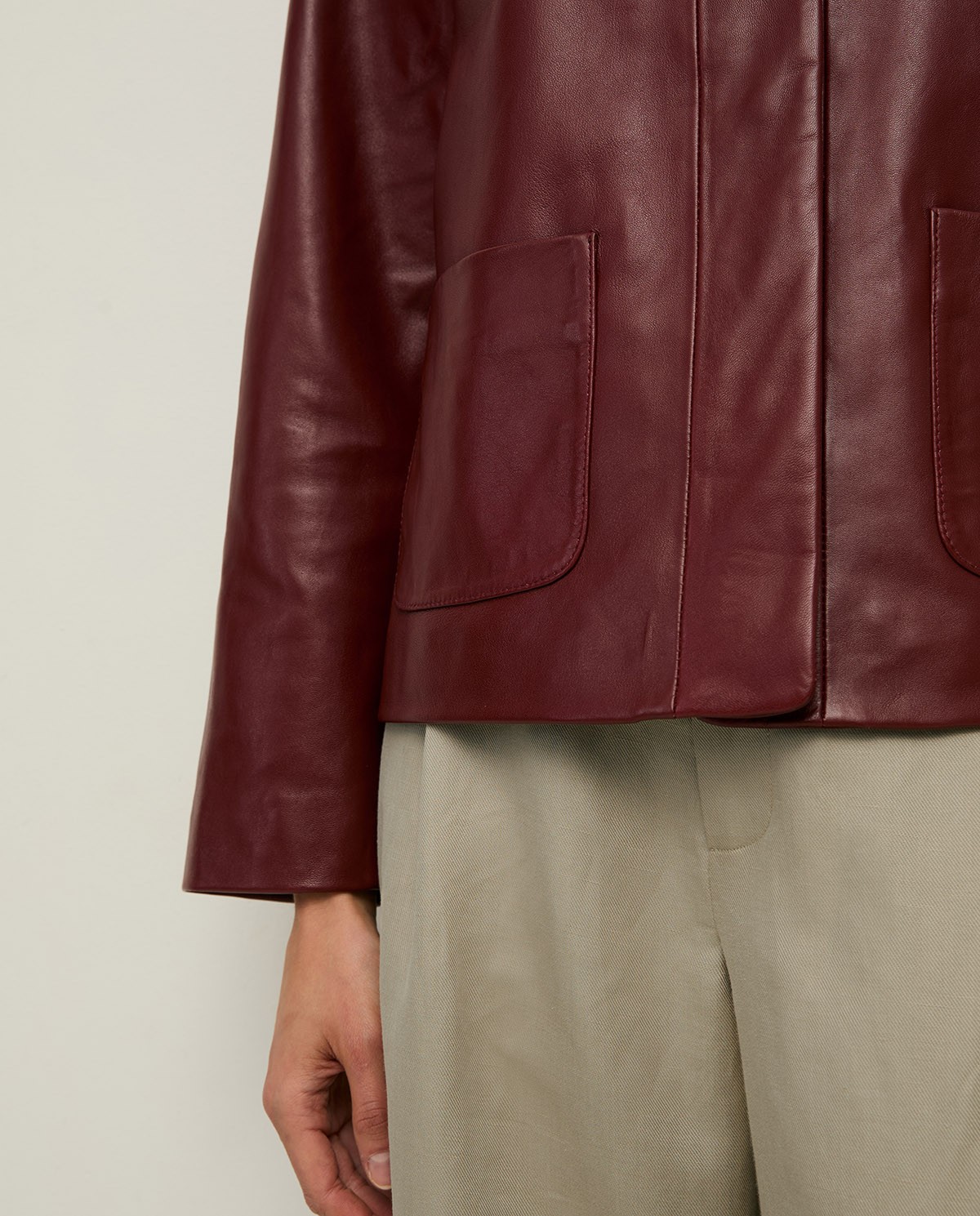 Jaqueta de pell de napa butxaques plastró|Yerse 9