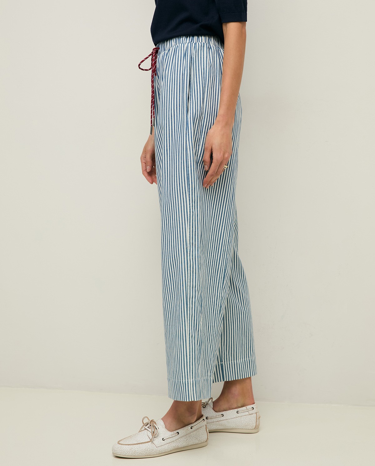 Wide-leg striped trousers|Yerse 3