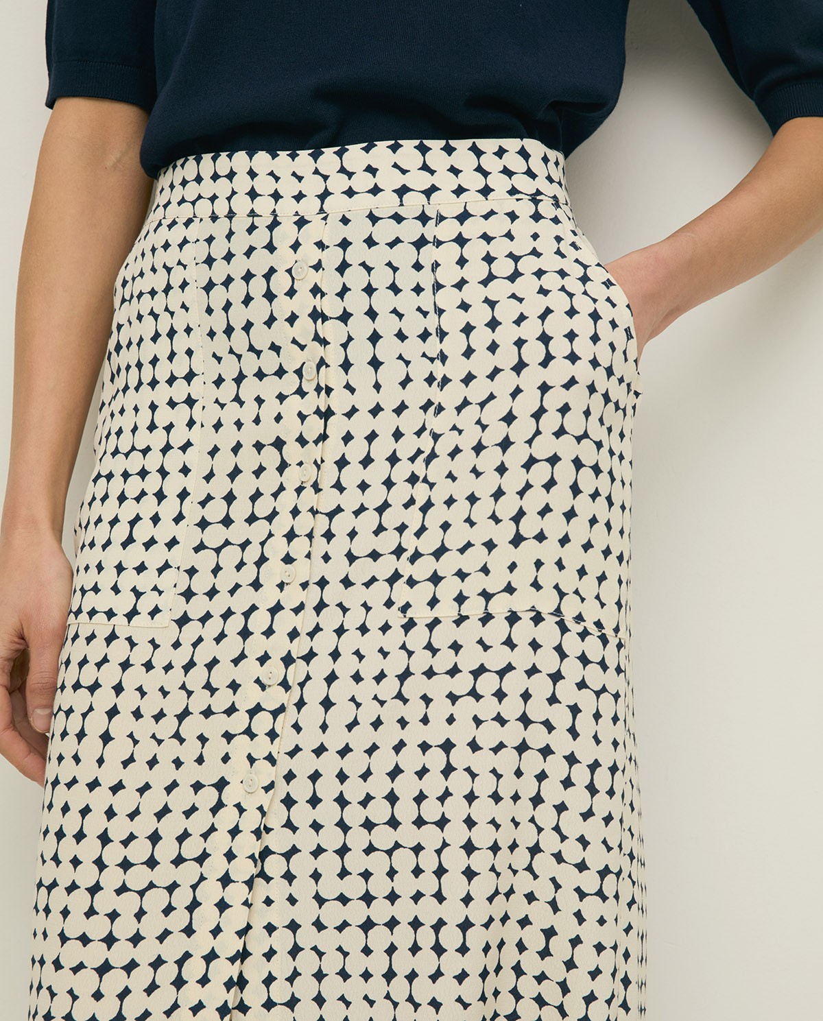 Geometric-print midi skirt |Yerse 3