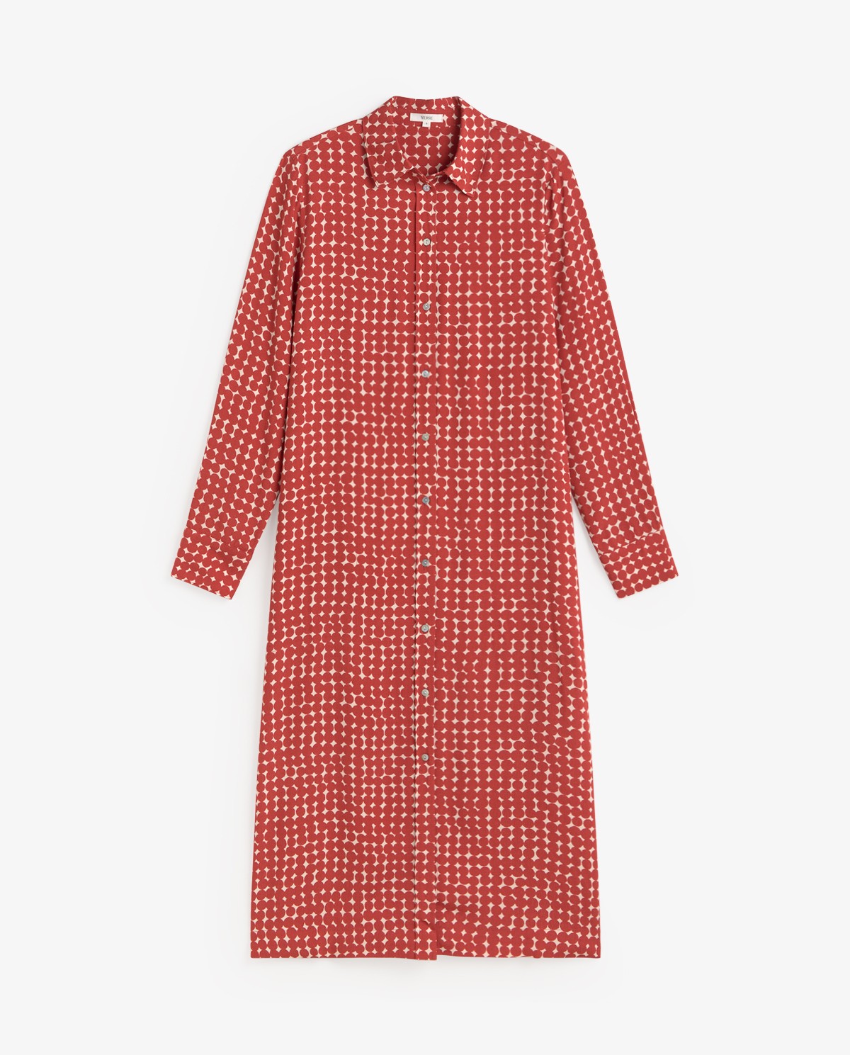 Vestido camisero estampado en color Rojo oscuro, vista frontal con detalle del tejido 8