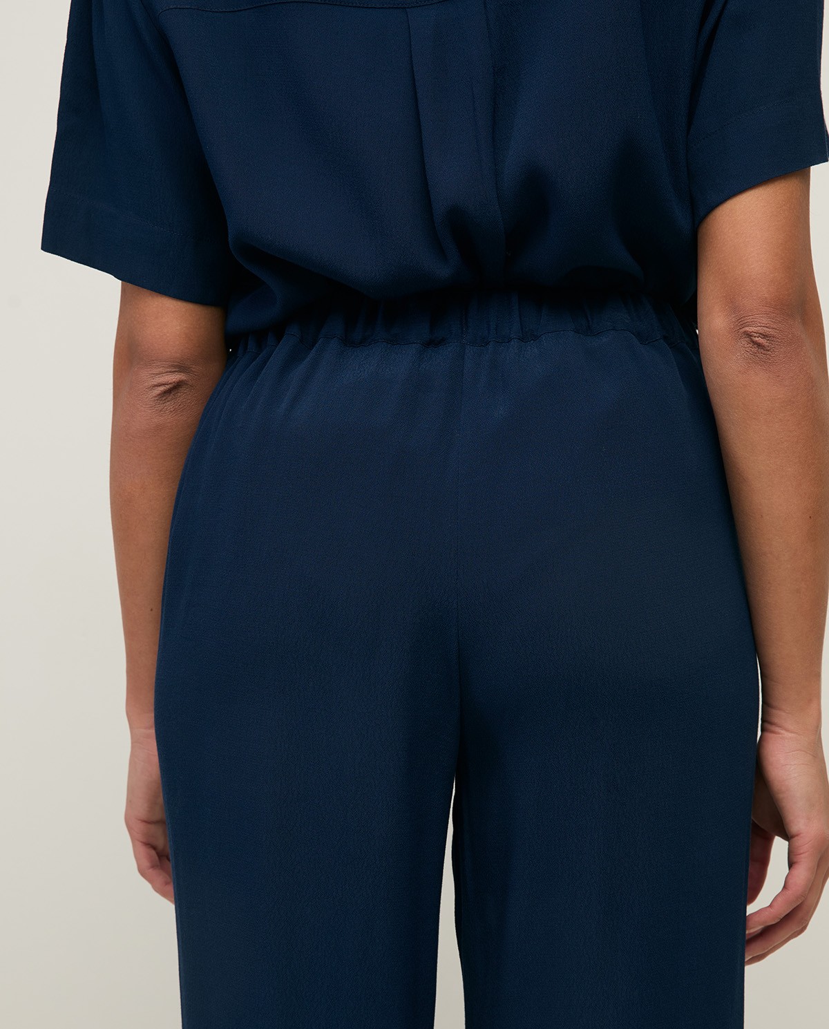 Flowy regular-fit trousers|Yerse 4