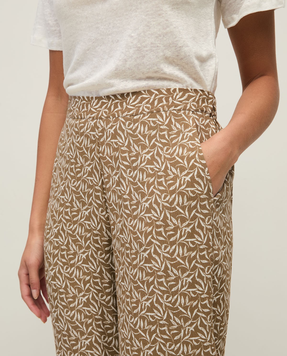 Flowy print trousers|Yerse 3