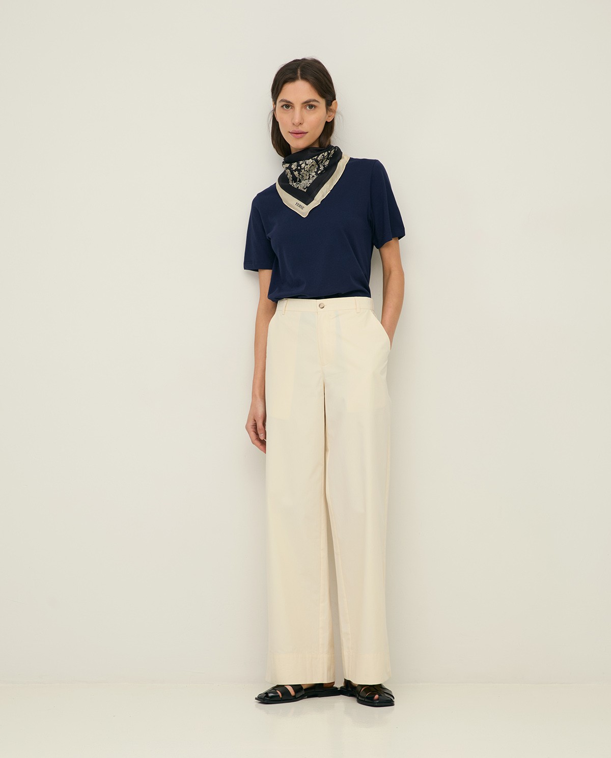 Wide-leg poplin trousers|Yerse 1